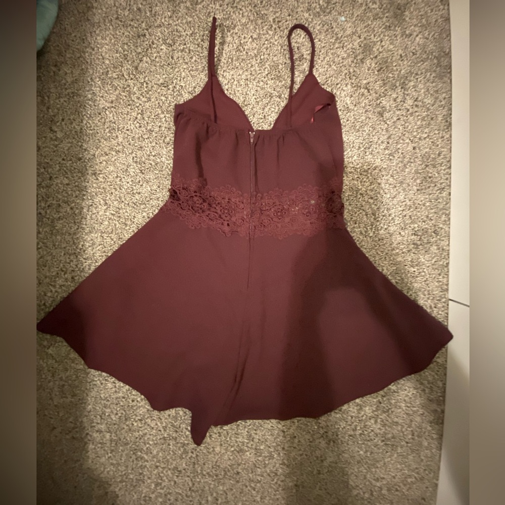 Red dress - Picture 2 of 2